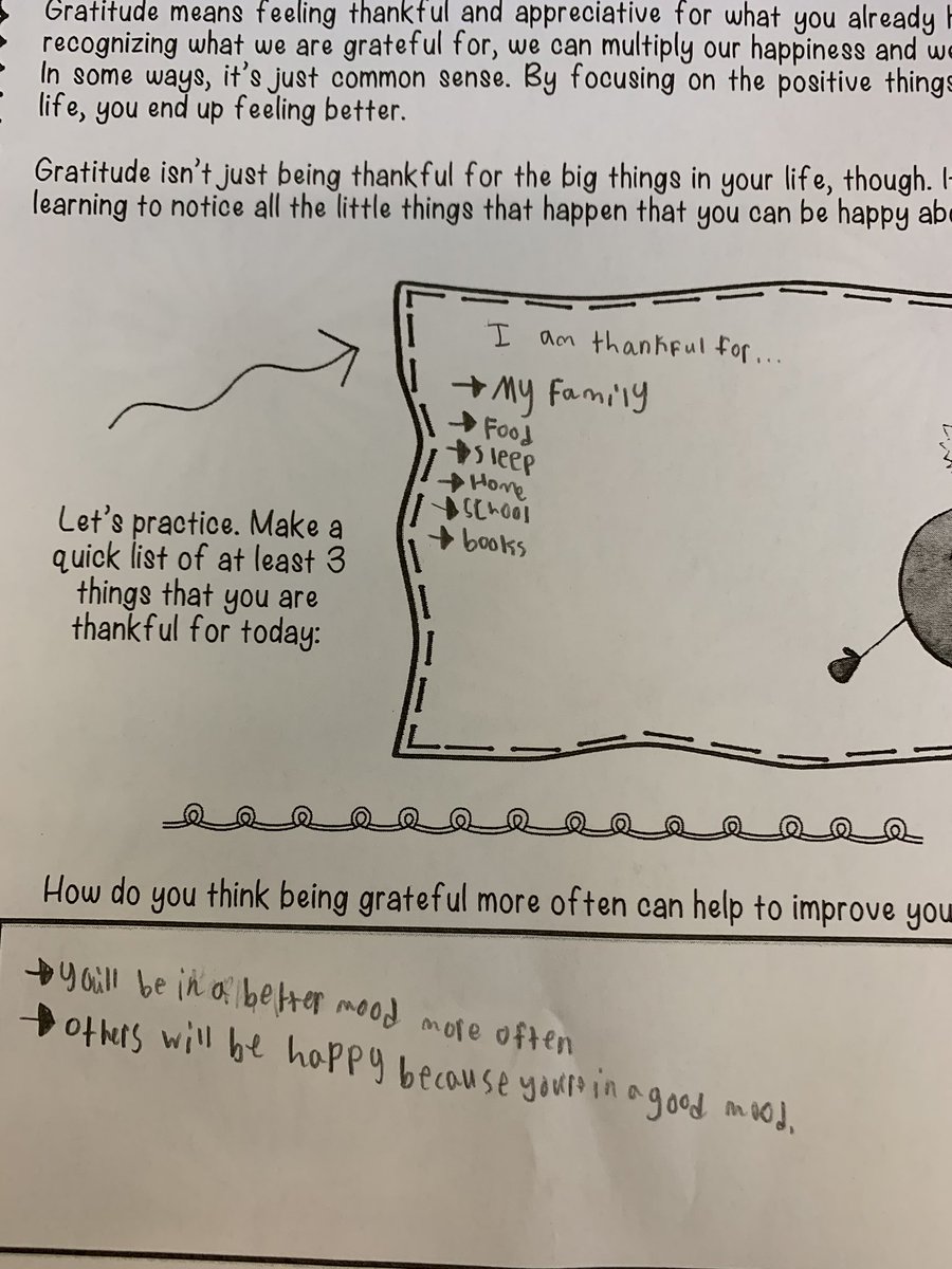 amandakpac's tweet photo. This week we’ve talked a lot about gratitude so today we listed 3 things that we were thankful for☺️ I’m especially thankful for all of them. 💕@GHillsGators https://t.co/sFmxNdawjx