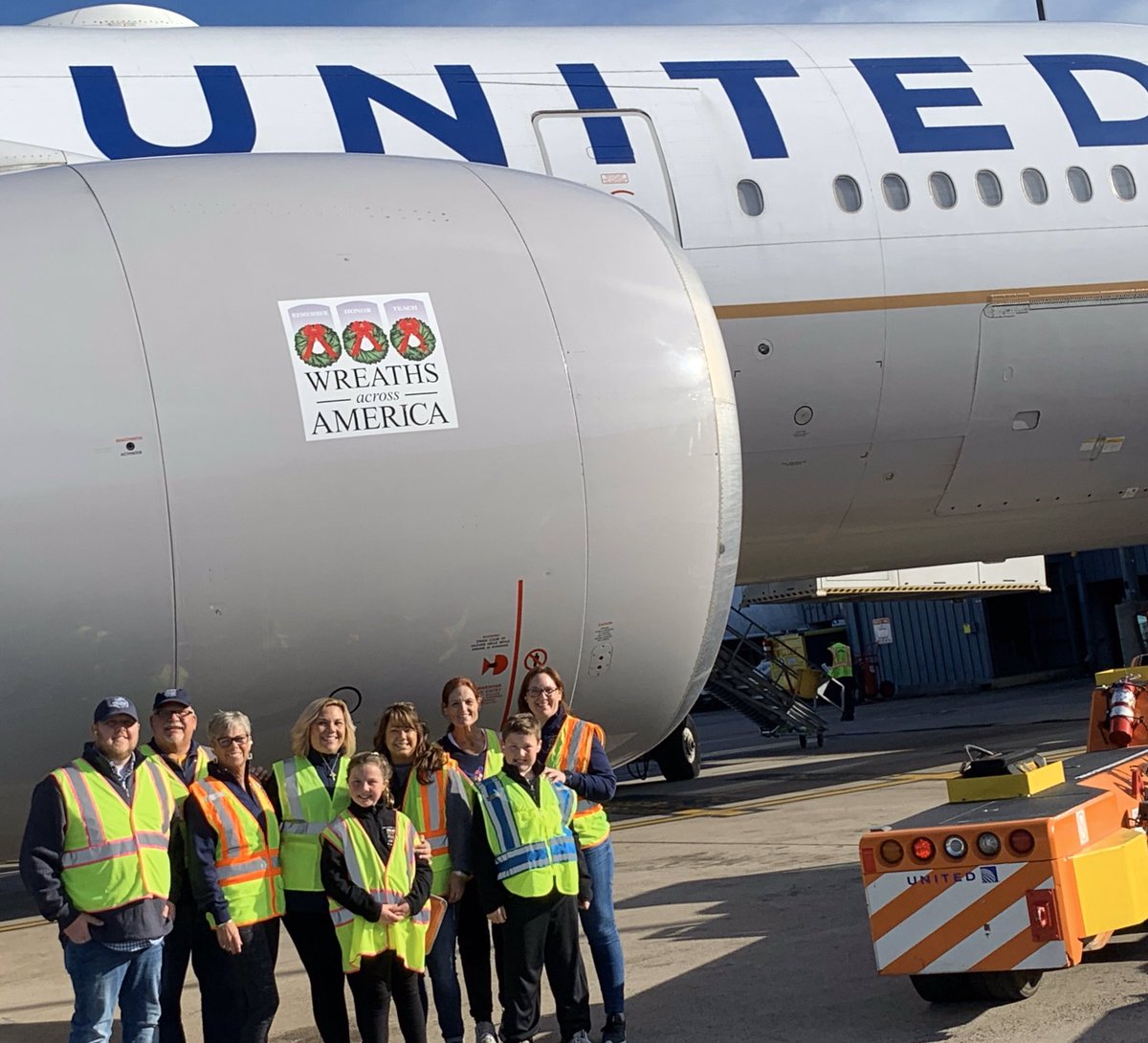 Wreaths Across America Overseas team travelling from IAD to BRU today. Honored to be a part of their mission to Remember, Honor and Teach. @OmarIdris707 @BUZZBEAA @susannesworld @papabob61 @HendyGeorge