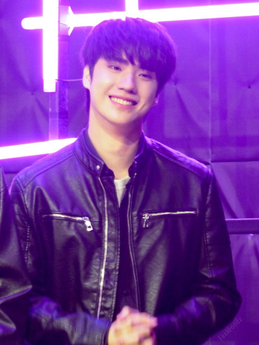 FeelGoodz_'s tweet image. น่ารักไปหมด ☺️

#TEeThanapon 
#Superboyprojectweek10