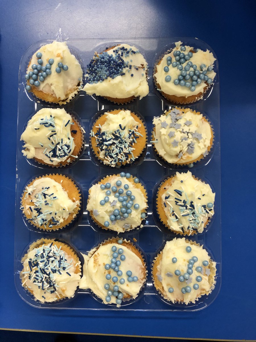SJBpreprep's tweet photo. Thank you Berchman boys for decorating your cakes with such thought and so well for our Day of Service. #preprep https://t.co/WsRQ5muyYI