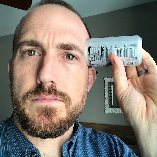 filsonpeace's tweet photo. HEADSHOT for the #IraqiSodaChallenge. Military tear gas grenades are the new way to kill civilians. Imagine a bullet as big as a soda can. I challenge US Reps Tulsi Gabbard @TulsiGabbard Adam Kinzinger @RepKinzinger Seth Moulton @teammoulton to post and #Save_the_Iraqi_people https://t.co/hEA9BJKuRU