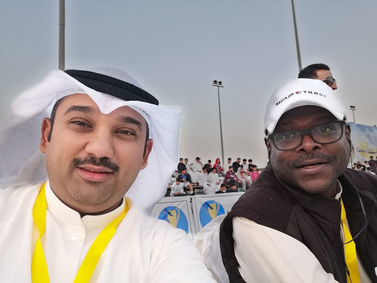 b6olat_3nzh's tweet photo. صوره لـ محمد اديلم ( لجنه فنيه ) فيصل العشبه ( لجنه تنظيميه ) خلال متابعة سير عمل #بطولة_عنزة3 https://t.co/h46qX0CLDl