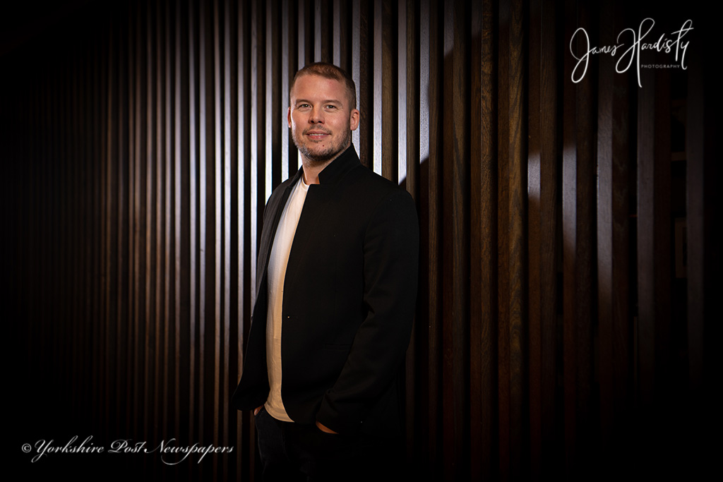 snapperjim's tweet photo. Fanstatic news that #RobEaton @robertjeaton of @RussellEaton_ in #Leeds has won the #British #Hairdresser of the Year #bha2019 @YorkshireStyleQ @yorkshirepost @LeedsNews #Yorkshire #photography #fashion #FashionPhotography #Hair #hairdressing @hji @YPinPictures https://t.co/CkZJ6HxJAb