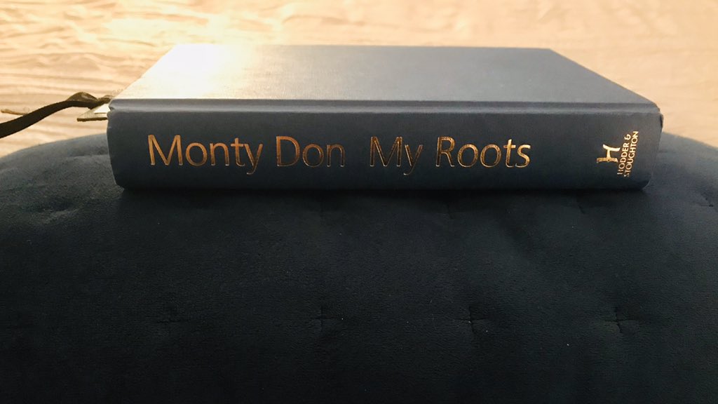 SamBobHaydon's tweet photo. My husband is a keeper....came back today with this fabulous find for me! πππΌ #missingthegarden #missingGW @TheMontyDon https://t.co/1ZBkNiHXjl