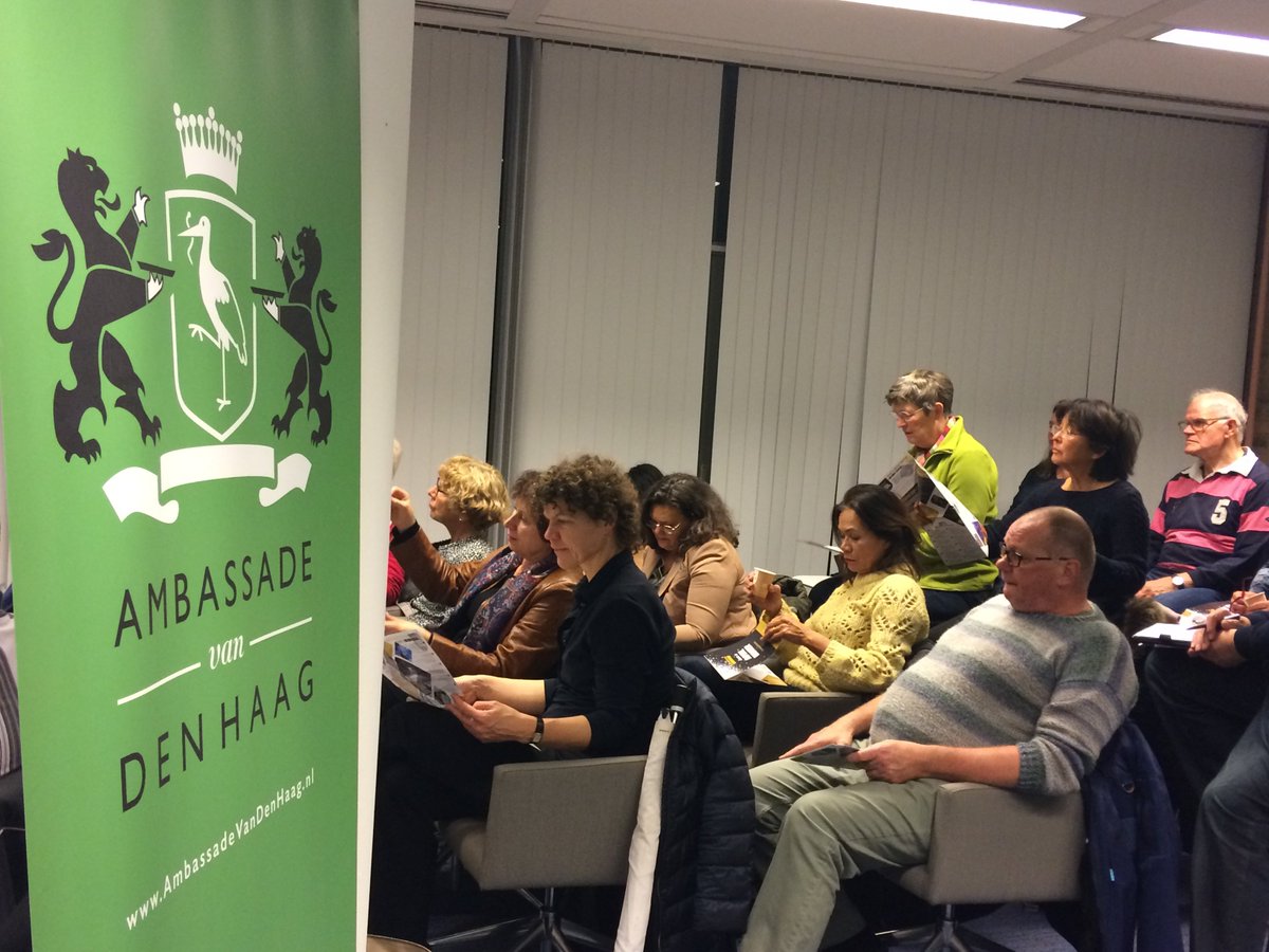 In december kun je ons bij allerlei activiteiten en evenementen tegenkomen. Vandaag was de briefing. Wij zijn er klaar voor!
#briefing #royalwinter #CityHosts #TheHague #AmbassadevanDenHaag