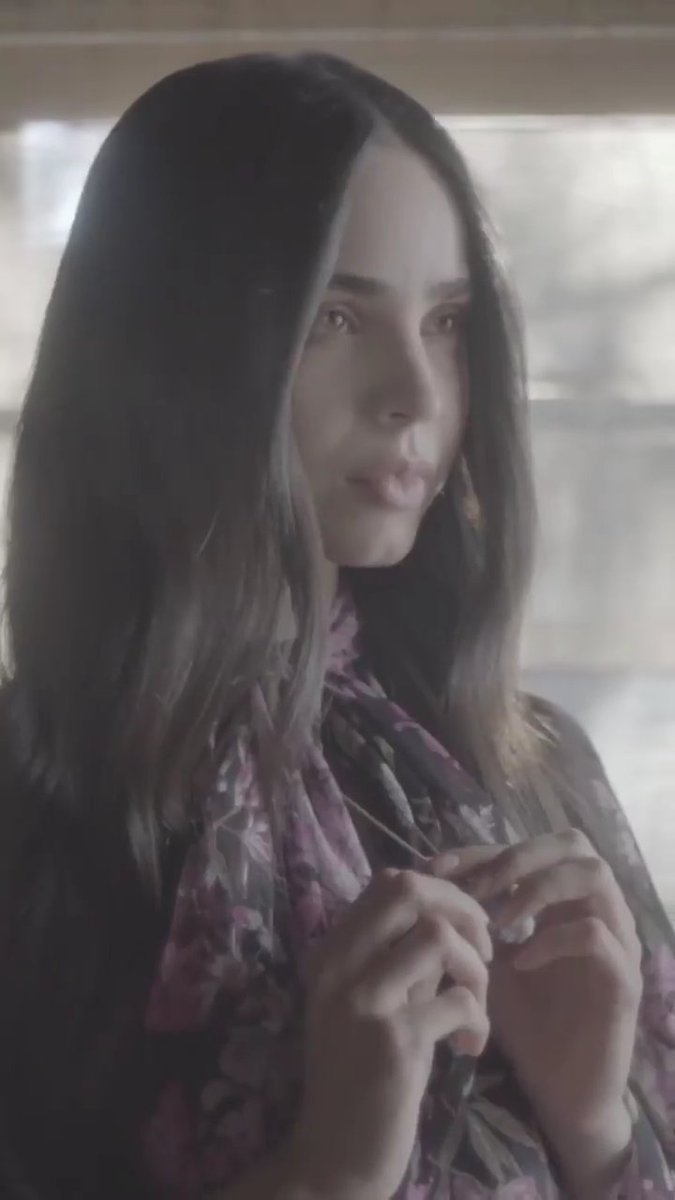 Olya_Skyline's tweet photo. Owww  🥺😍 I love this song. I love this clip. @SofiaCarson and @greymusic are amazing. AMAZING!! 💗💎💖💞💙💜😍😍😍😍🤧🥰🥰🎶🎵
 #GreyArea!! 

https://t.co/fWs6uWZ1t5 https://t.co/f8dRtpYwJL