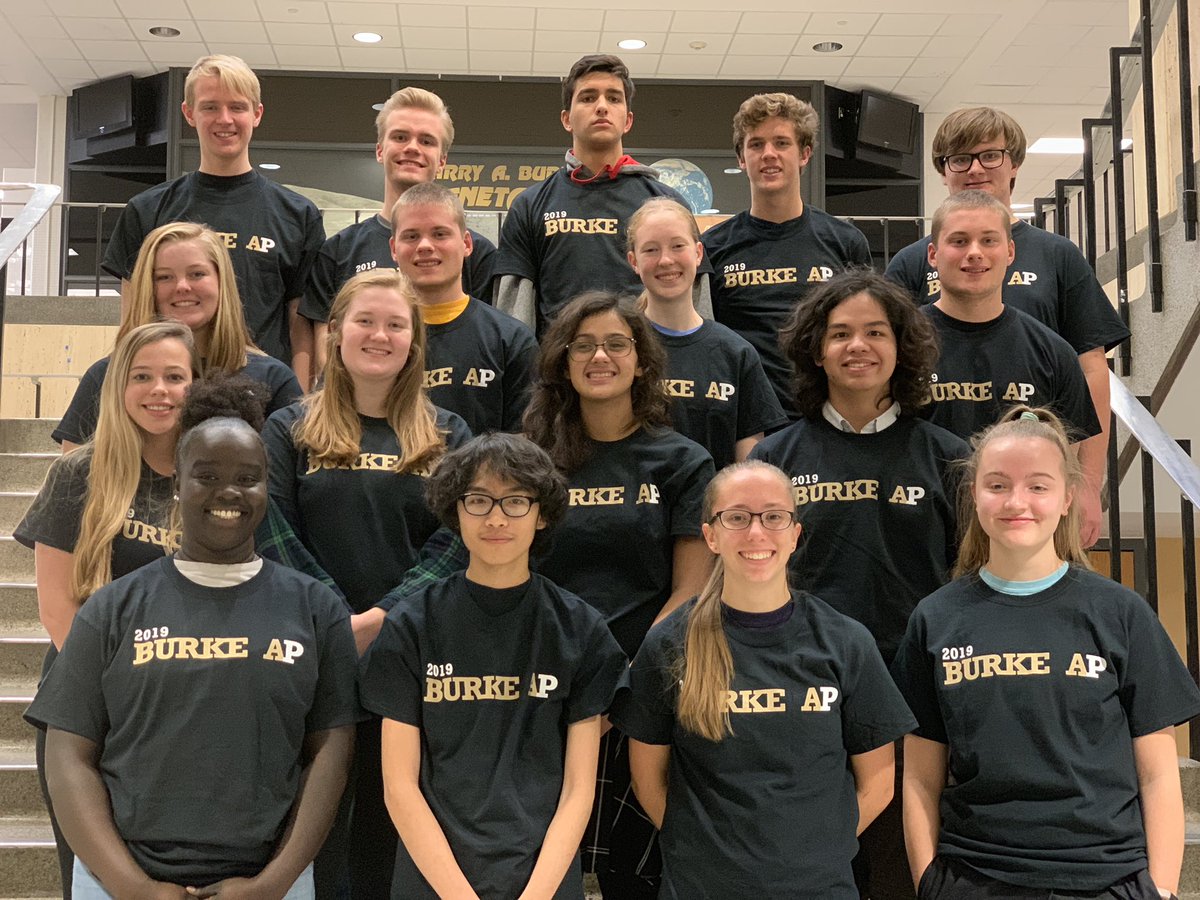 JMLuethge's tweet photo. @CollegeBoard #APScholor recognition today @OPS_Burke        We 💛 our AP kids. #aimforTheShirt @lannan_gayebhs @OPS_LoganSupt @OPS_Gifted #HappyAPLady https://t.co/yweIO0vSLE