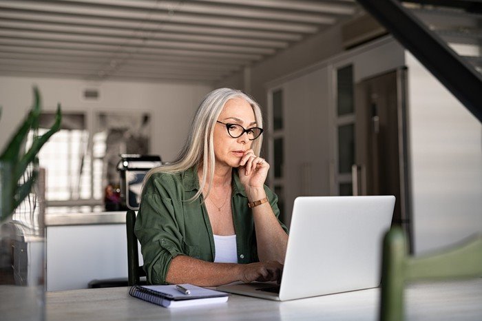 The Median Retirement Savings Balance Among Women Is Alarmingly Low. New data reveals that women need to do a better job of boosting their nest eggs.
#retirement #savings #RetirementPlanning #women #Financial #financialplanning #NestEgg 

bit.ly/37FOcee
