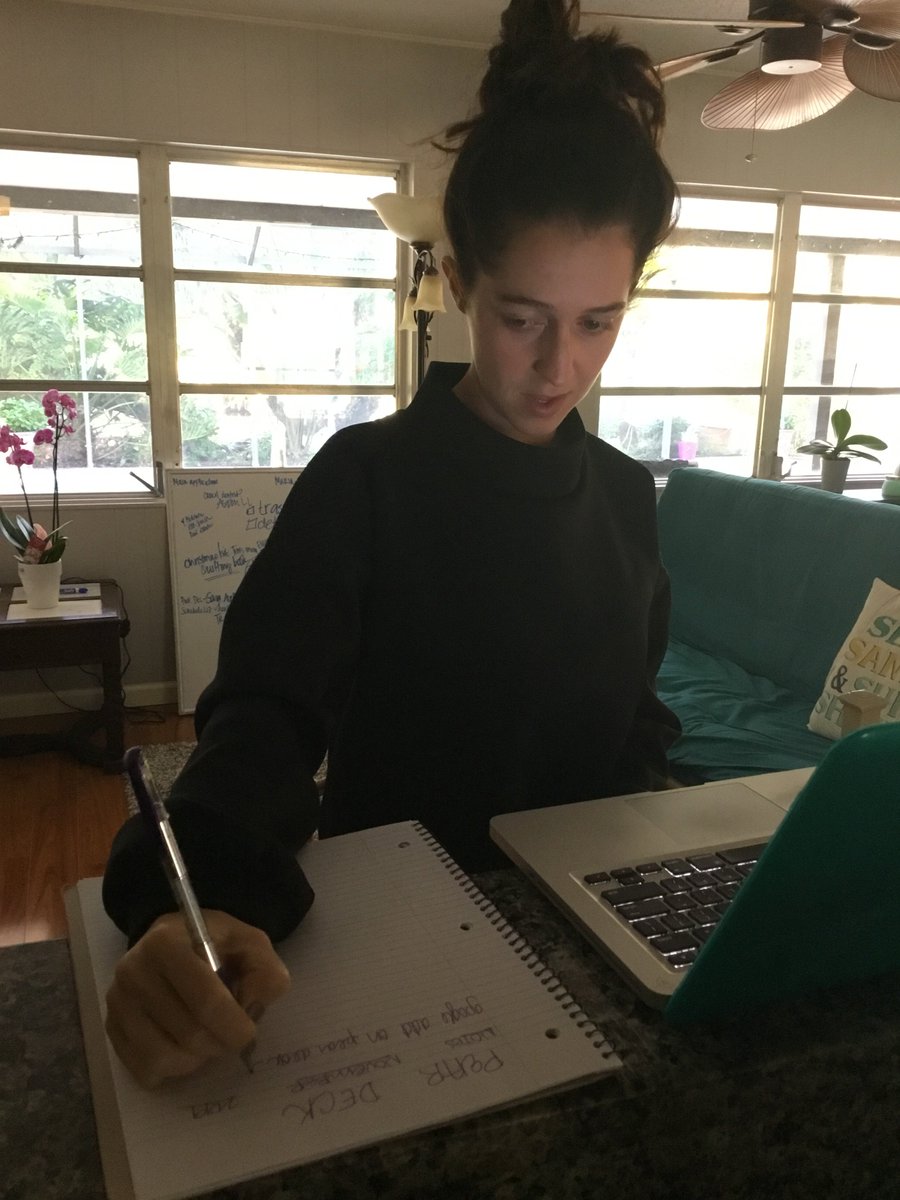 technologylaura's tweet image. 1 goal I have every year is to present my content better. Today I pushed myself to learn additional tools &amp;amp; tips about @PearDeck by taking a webinar #teachbetter
Don’t just rely on what you have always been doing, instead push yourself for greatness. #tuesdayvibes @WeAreTeachers