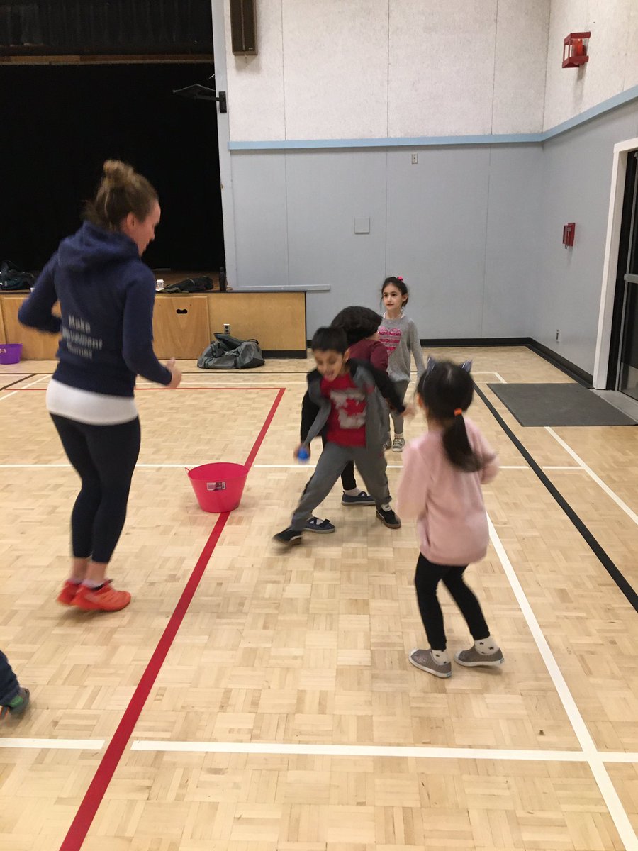 IrwinParkSchool's tweet photo. Physical Literacy moving forward @IrwinParkSchool with support and guidance of Amber & Erin - our District PL leaders. All teachers are now equipped with PL in a Bag! Great collection of easy to use activities and resources. Thanks! @WestVanSchools #makemovementmatter #westvaned https://t.co/9f8mVOwhtH