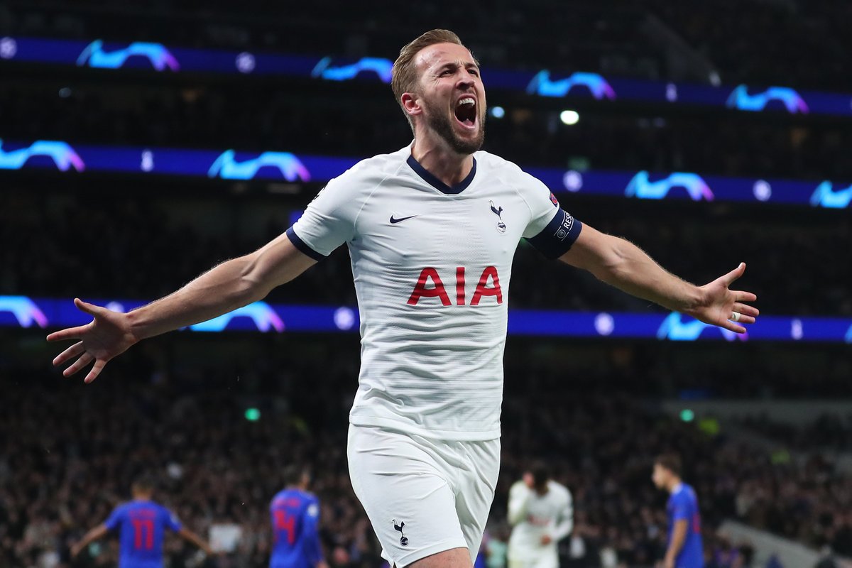 SpursOfficial's tweet photo. 🤩 COME ON YOU SPURS! 🤩

#UCL ⚪️ #COYS https://t.co/dkmu3YEzki