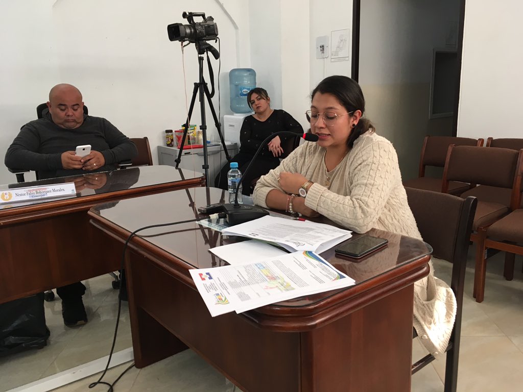 ConcejoGaragoa's tweet photo. #AEstaHora Sesión Concejo Municipal de Garagoa 
Secretaria de Desarrollo ECONÓMICO Y SOCIAL https://t.co/WnaUc6BWtK