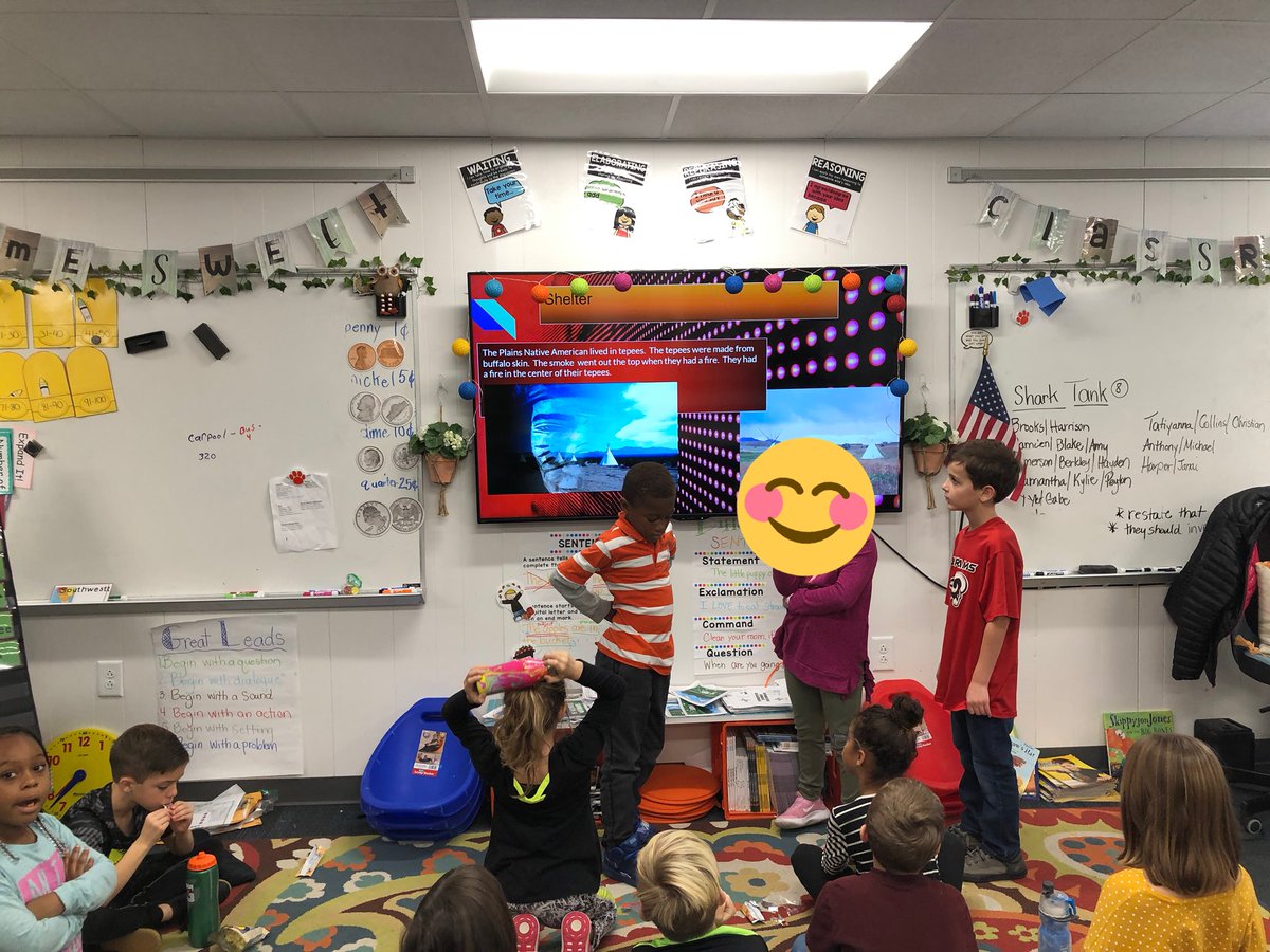 MichelleWoosle1's tweet photo. We are #owlaboard to learn about Native Americans...we read books and picked out main idea and details about each region, and programmed Dash to lead a tour across our country to teach others what we learned! It’s been#owlsome to learn about other cultures @OakviewElem https://t.co/jRFwpEfJxV