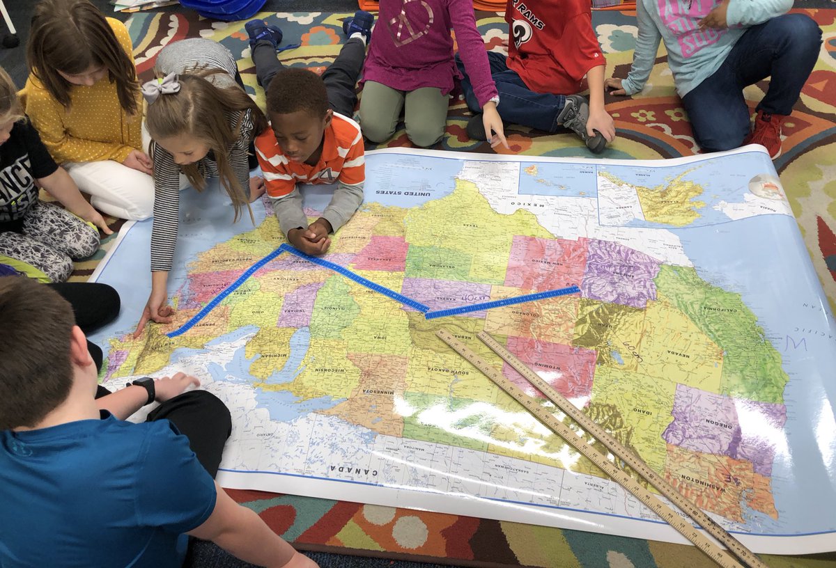 MichelleWoosle1's tweet photo. We are #owlaboard to learn about Native Americans...we read books and picked out main idea and details about each region, and programmed Dash to lead a tour across our country to teach others what we learned! It’s been#owlsome to learn about other cultures @OakviewElem https://t.co/jRFwpEfJxV