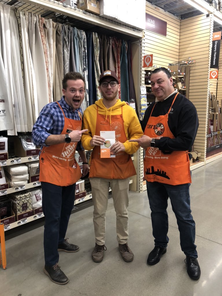 Ramona Sypniewski ⚓️ tweet media