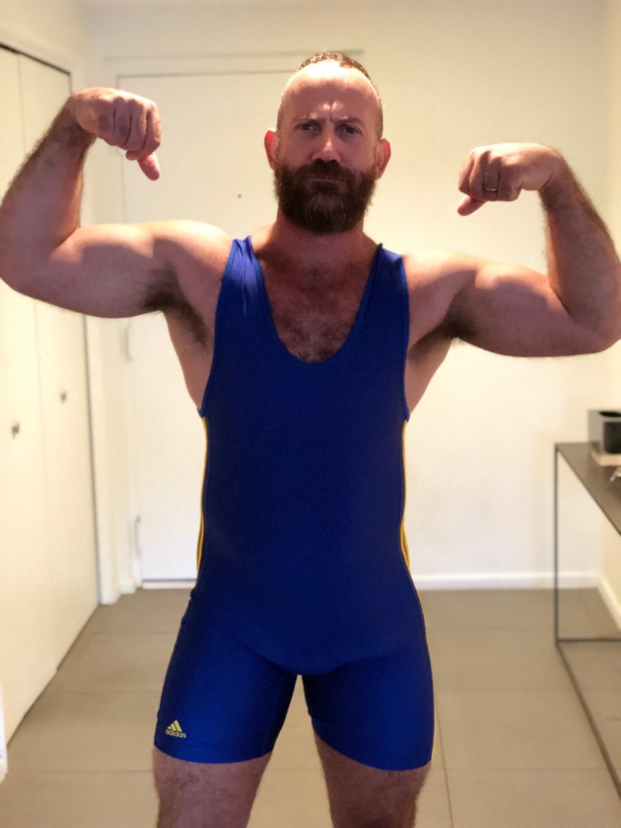 bearfootdad's tweet photo. Ready to destroy some holes tonight. Only dm me when you pay the tribute

#feetdom #feetfetish #footfetısh #guyfeet #gayfeet #malefeet #findom #cashpigs #paypig https://t.co/isbXV7i9ul