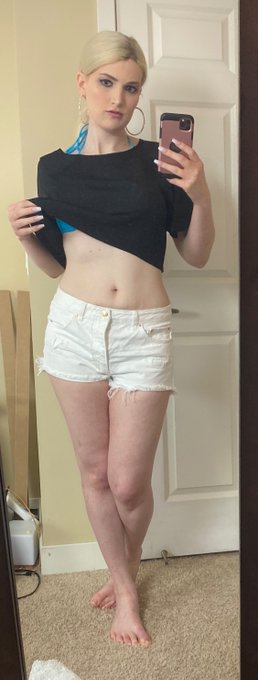 Those Curves! #tgirl #blonde #sexy #trans #cammodel #Bimbo @porn4pleasure @Samuel_Verson2 @ShemaleLusty<a href="/tag/tgirl"class="tags">#tgirl</a><a href="/tag/blonde"class="tags">#blonde</a><a href="/tag/sexy"class="tags">#sexy</a><a href="/tag/trans"class="tags">#trans</a><a href="/tag/cammodel"class="tags">#cammodel</a><a href="/tag/bimbo"class="tags"><span>#bimbo</span></a>