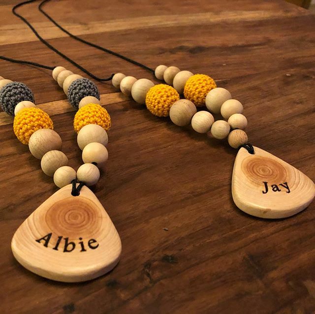 ChompingTheBead's tweet photo. Love this juicy little pair 💕#nofilter #keepchomping #chompingatthebead #teethingnecklace #teethingbeads #sling #teehthingbaby #teethingsucks #breastfeeding #babywearing #homemade #beeswax https://t.co/dRlIXY4jbq https://t.co/rlcZ0ZoNPp