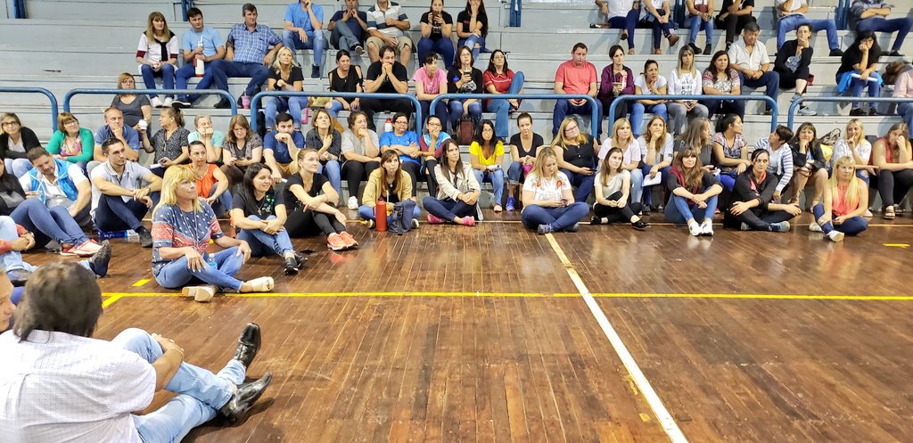 mariluleverberg's tweet photo. #comprometidos #trabajoenequipo #cariño así asumimos los desafíos! 
2/12/19 #TodosAlIanBarney #Oberá 
A las 10 30hs recibiremos al amigo, colega y Gobernador #HugoPassalacqua 
Los esperamos!!! @ADOMIS_Misiones @christiandechat @grillo141 @mestigarribia @CpMonik @CristinaFretes4 https://t.co/Z5BA2vTyEL
