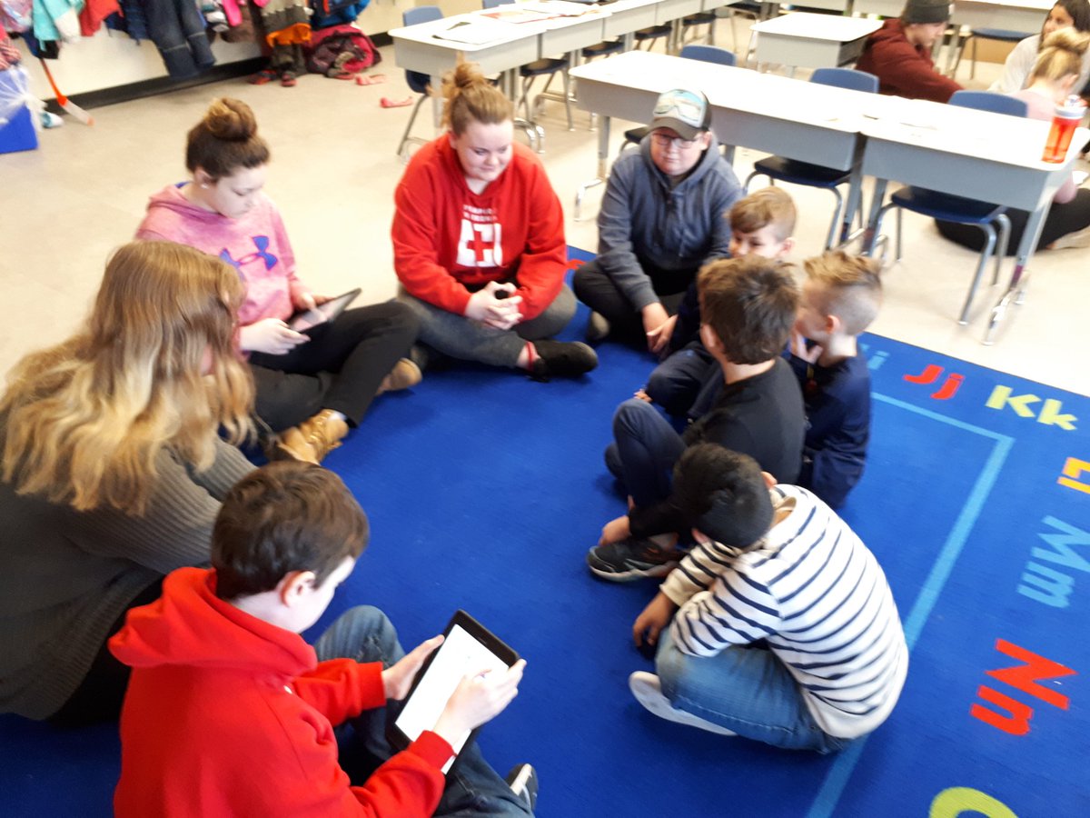 ADHS Foods students collaborating with <a href="/natspratt/">Nathalie Spratt</a> classes today <a href="/walzad/">Walter Zadow P.S.</a> on TAP treats for next week's event. @RCDSB