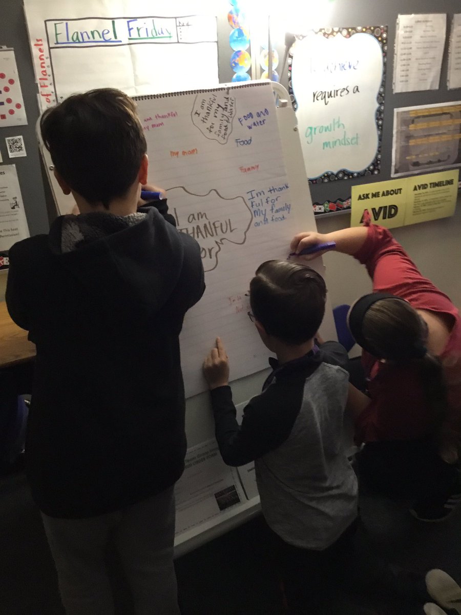 globalorr's tweet photo. Students in #LegoUnity wrote down what they are thankful this week. #AttitudeofGratitude #GoGrizzliesNKC #StrongerTogether https://t.co/D8elS7EERN