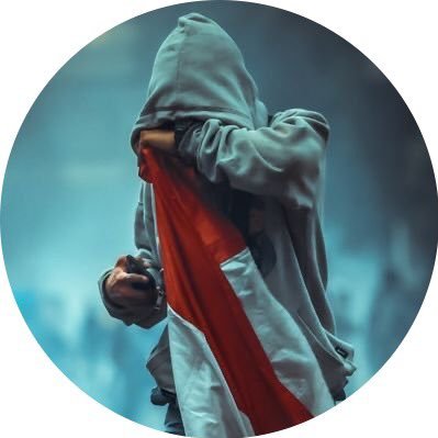 Jangan menghukum anak pejuang begini. Seberapa pun beda pilihan politik dengan kalian wahai penguasa.. 
#BebaskanLuthfi