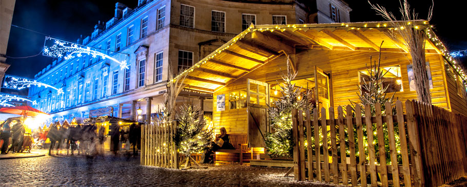 Eat, drink and relax at The Lodge this festive season. ✨
Brought to you by <a href="/bathales/">Bath Ales</a> and <a href="/FramptonsBath/">FramptonsBath</a>, The Lodge on Stall Street will offer locally brewed beers, warming mulled wines and ciders for the duration of the Market. 🍻 > bit.ly/2KCu42P