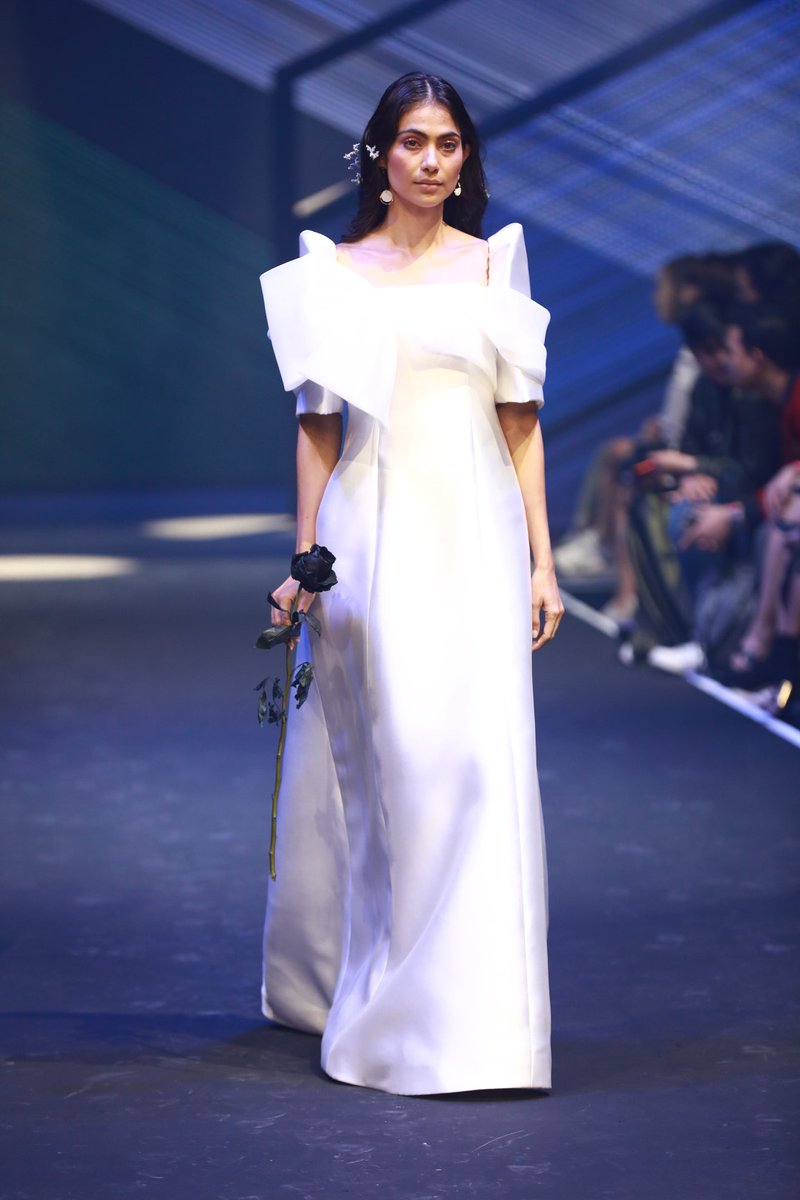 stylefestph's tweet photo. @Mark_Bumgarner is out here making the classic Philippine garment more wearable in present time. #StyleFestPH

Check out the full collection here: https://t.co/pgDNLQvsO2 https://t.co/JyxcllAgV9