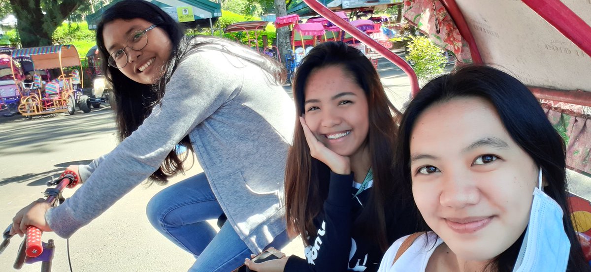 kyna_d's tweet photo. Burnham date with friends...hahaha
#wednesdayadventure https://t.co/3ccnW9jGeA
