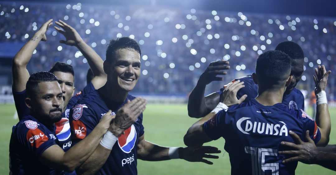 wilcruzg82's tweet photo. #FinalCL #OJOALDATO En los últimos 22 años (desde 1997) @SaprissaOficial siempre ha recibido gol en sus visitas oficiales a Honduras
*En un total de 11 juegos
#BuenAugurioAzul🦅 https://t.co/IR9e1Dnq3b