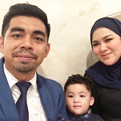 reddishlicious's tweet photo. #NewProfilePic https://t.co/Q7AK0qMbM5