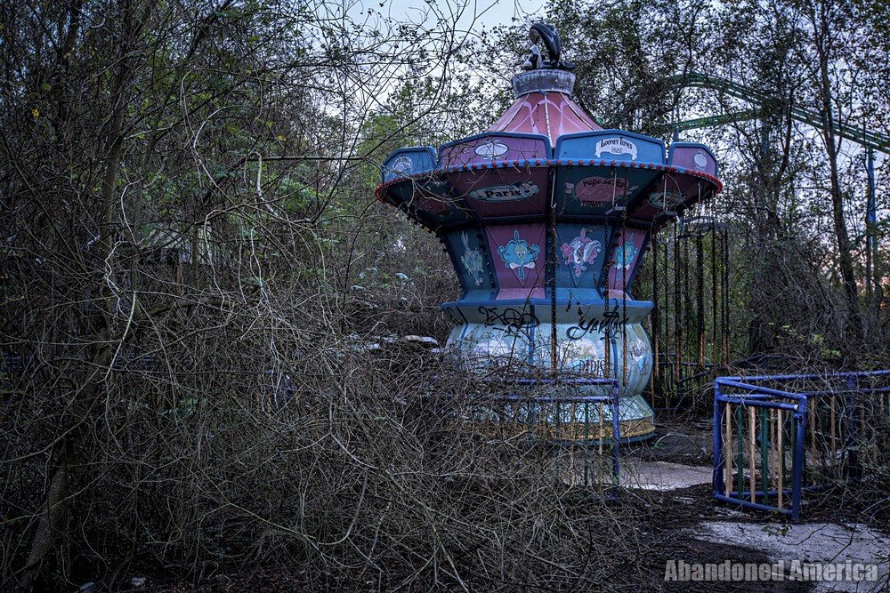 13/ In 2016 a plan to reopen the park was introduced, but it fell through in 2018. This year New Orleans' mayor spoke of plans to demolish the site, which would cost $1.3 million. No progress has been made so far.