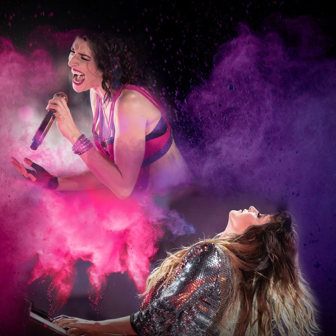 ¡Que emoción! Este 6 de diciembre sale a la venta por fiiiin #HaAshEnVivo 💋💋 <a href="/haashoficial/">Ha*Ash</a> Son lo máximo! Las amamos ❤️