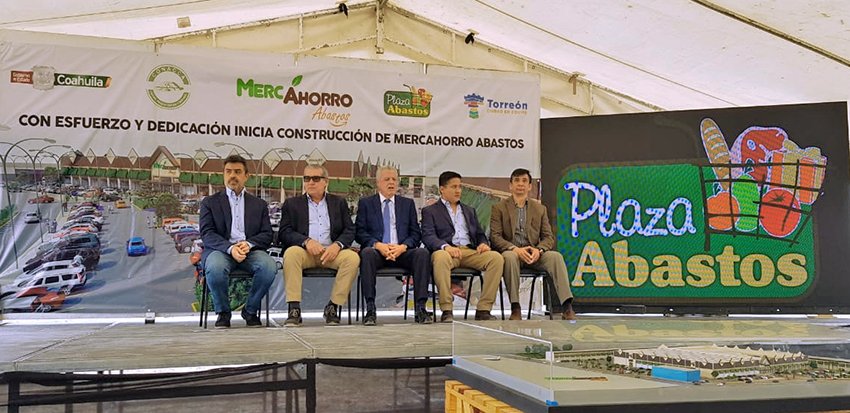 CONACCA's tweet photo. El alcalde @JorgeZInfante y los Presidentes @RamiroCavazosF, @Mfgracian, Rubén Rocha Ramírez, y el Director General de Promotora #MercAhorro, @alexgayosso, dieron inicio a la construcción del primer Mercahorro de Torreón. @J_A_SanchezR @vtorreslanda @SHndz_UCMA https://t.co/7uDYzyosga