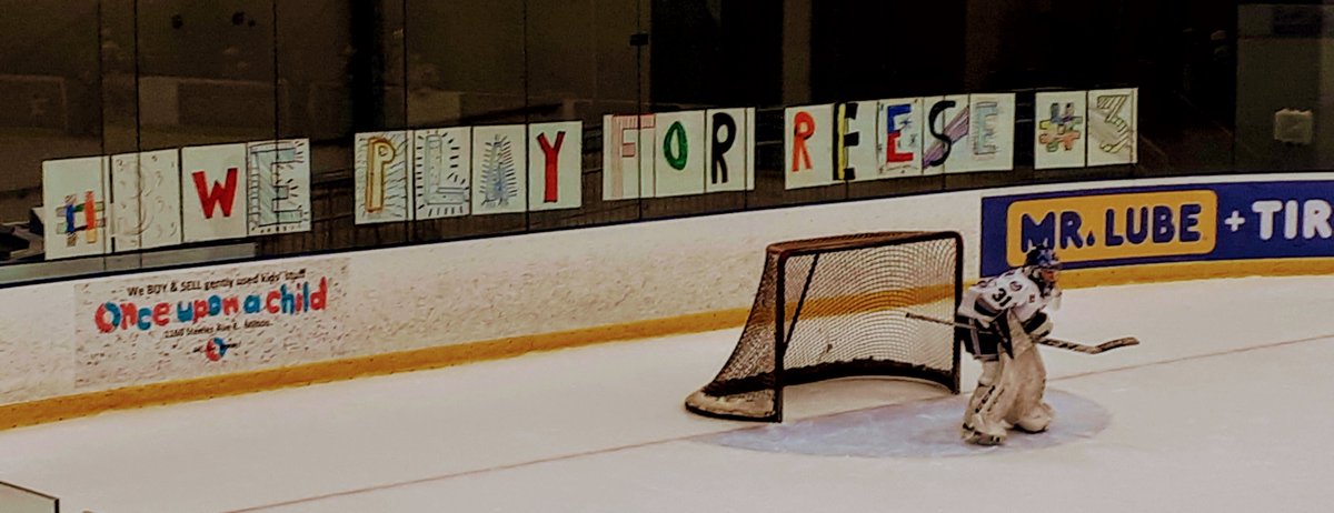 miltonphathead's tweet photo. Another example of how hockey bridges communities during tough times:
Milton Winterhawks Peewee 'A' team put up these posters to show the visiting team from Caledon that Reese Meyer is not far from their thoughts.
#WePlayForReese #Reese3 https://t.co/2uFTvagMz0