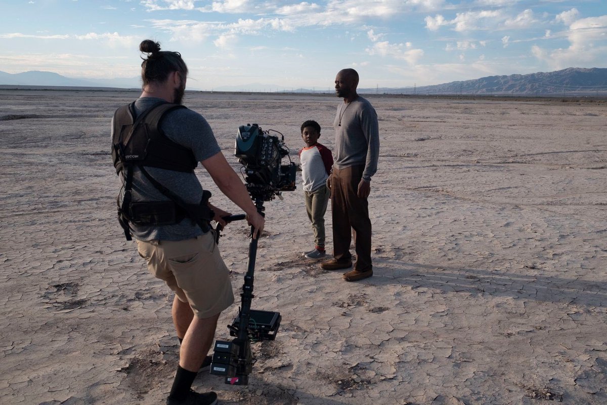 4biddenwish's tweet photo. Putting memories in motion. Talented actors @sammirotibi and Bodhi Dell, with James Geyer on steadicam. (Photo by: Scott Tipton).
#obsidiandolls #indiefilm #bombaybeach #actors #steadicam https://t.co/6n6fuAmZbs
