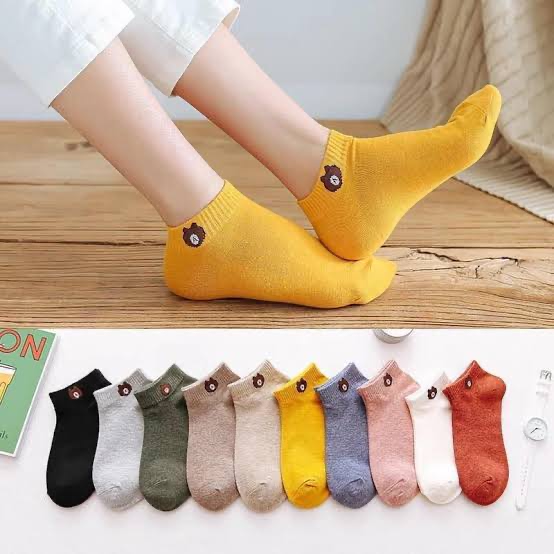autobot385's tweet photo. ถุงเท้าหมีบราวน์ ถุงละ80 บาท 1 ถุงมี 10 คู่10 สีคละสีสนใจ DM มีราคาส่ง
#ถุงเท้า  #ขายถุงเท้า #หมีบราวน์ https://t.co/osDwIFyBlH