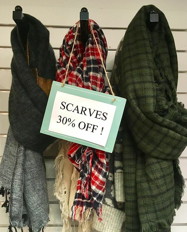 SerendipityWA's tweet photo. Check out our beautiful cashmere blend scarves! #sweaterweather #fallfashion #winterfashion #kirklandwa #kirklandbusiness #fashiongram #boutique #clothingstore #scarves https://t.co/D5sV60M7w1 https://t.co/bvWe7Hk2Vt