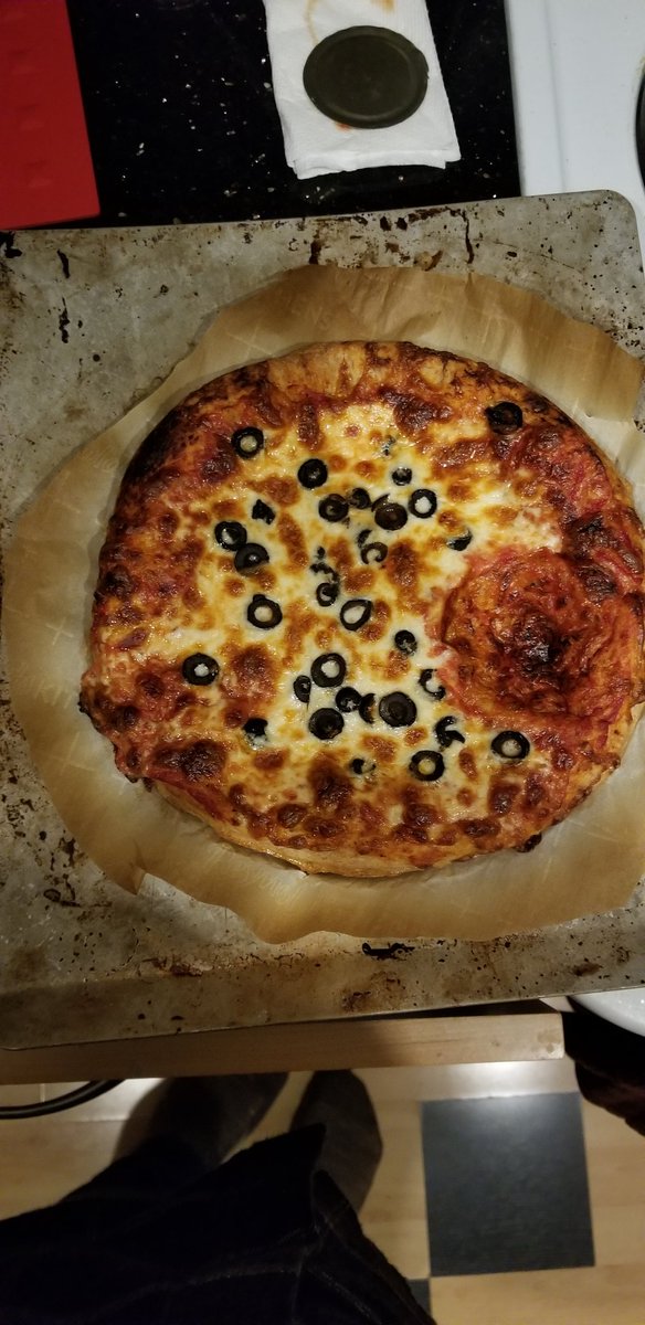 TommyHanusa's tweet image. Fight the #pizzarchy #bernthecheese

For too long, B I G Pizza has sliced your rights and stretched your pocket book. 

Keep your own dough.
Make your own pizza!