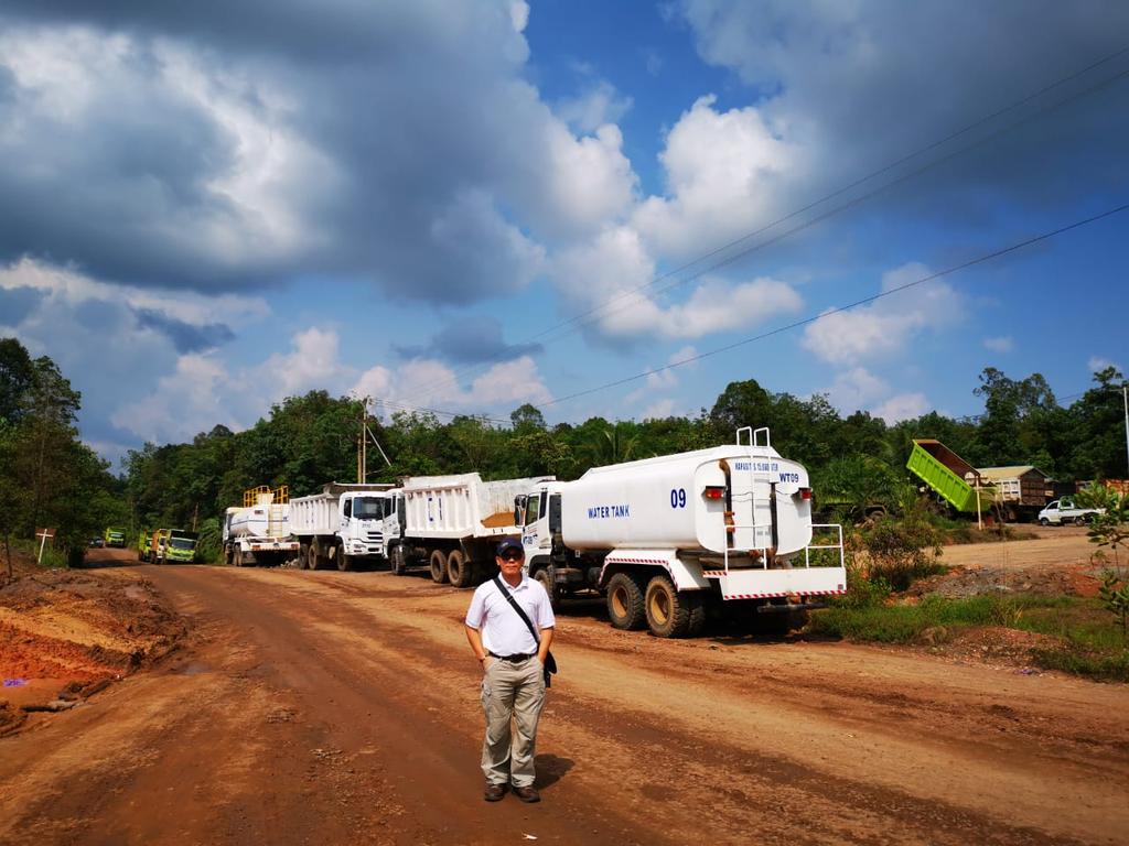 kurawa's tweet photo. Nantikan #sinetwit gue soal kesewenang2 an Pertamina dan anak perusahaannya memblokir jalan dan mata pencaharian warga Jaweten Barito Timur..Kalimantan Tengah https://t.co/lK0zazB1u0