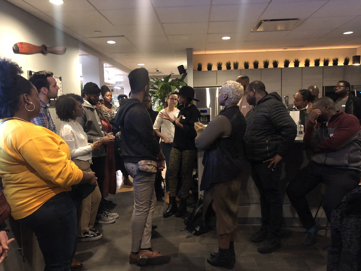 sasyrae's tweet image. I was really pleased with our hiring mixer tonight. S/o @chippykennedy for the idea. 100 RSVPs - more than half showed up. Not just to get a job at @TstmkrsAfrica but to SEE each other. #codetheculture is a thing #thisiswhywebuild