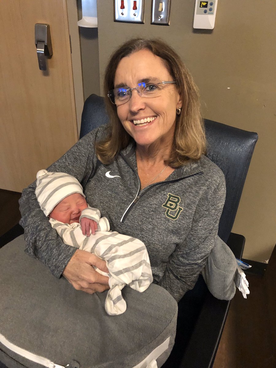 TanyaBryant's tweet image. Sometimes blessings come unexpectedly.  Our first grandson decided to surprise his parents this Thanksgiving break.  Hayes Ryker Bryant was born at 8:27PM on 11/25/19 weighing 5 lbs. 15 oz. Shea and Hayes are both doing well and we are overjoyed with thankfulness. #firstgrand
