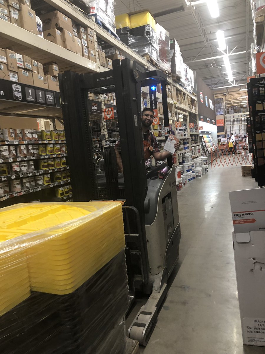 Rita Riley and Forrest Reyes driving the business and exceeding the expectations like always. #orangeblooded @hd6804 <a href="/DeeJadotte/">Mrs Dee</a> <a href="/Daniellemhaynes/">Danni Haynes</a> <a href="/Maryj1016/">Mary Alice Jimenez</a> <a href="/stevejohnsonhd/">Steve Johnson</a> <a href="/LewisHom/">Jimmy Lewis</a> @AmberD___