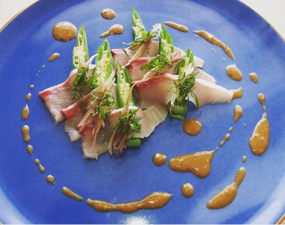 Fatadapt 本日のファットアダプト いつもの刺身をアレンジしてオクラやごまだれと合わせたメニュー ぶり は青魚の一種で Dhaやepaなどの質の良い脂質がたっぷり 脂質をしっかりと身体に取り込みエネルギーとして使うことにも役立ちます ファット