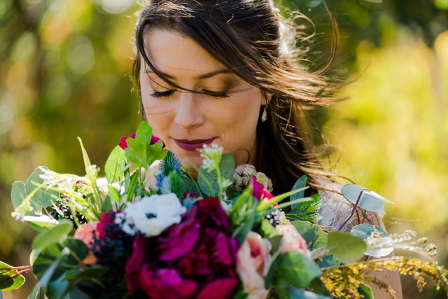 Make sure you take time to stop and smell the flowers.
•
•
•
#weddingplanning #gettingmarried #photooftheday #oasisinthecity @creeksideeventscenterco