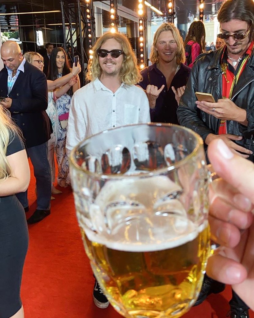 stonecuttersADL's tweet photo. Very good. 🍻 @skegss @ARIA_Official https://t.co/ErDzeaf6eT