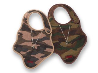 GARNI_official's tweet photo. 【GARNI ONLINE STORE】

・・ベビースタイ・・

アクセサリーの着けられない赤ちゃんのためにペンダントを刺繍しています。

Baby G Bib Camo - GREEN
https://t.co/KtH3xcBTs5 https://t.co/spfPxEh13W