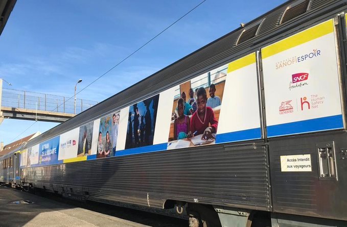 🚊  [#Aveclesréfugiés] RDV demain Gare de Lyon <a href="/Paris/">Paris</a> pour le lancement du #TraindelaSolidarité pour favoriser l’inclusion des personnes réfugiées avec <a href="/UNHCRfrance/">Le HCR en France</a> <a href="/DIRefugies/">Diair - Accueil et intégration des réfugiés</a> <a href="/SNCF/">❌</a> <a href="/SanofiFR/">Sanofi en France</a> <a href="/GeneraliFrance/">Generali France</a> &amp; sa fondation <a href="/THSNFrance/">The Human Safety Net France</a> institutionnel.generali.fr/train-de-la-so… #THSN4Refugees