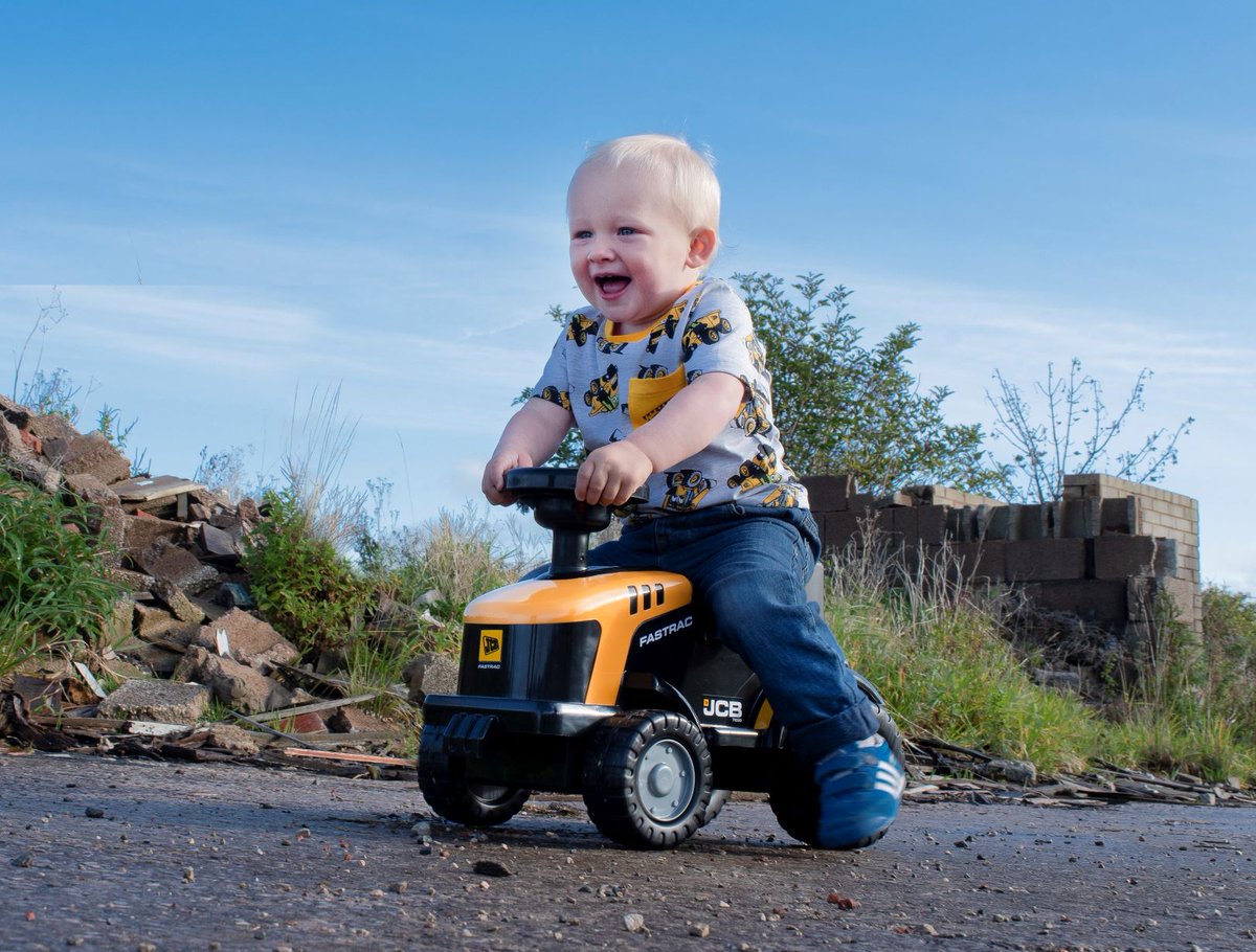 JCB Kids tweet media