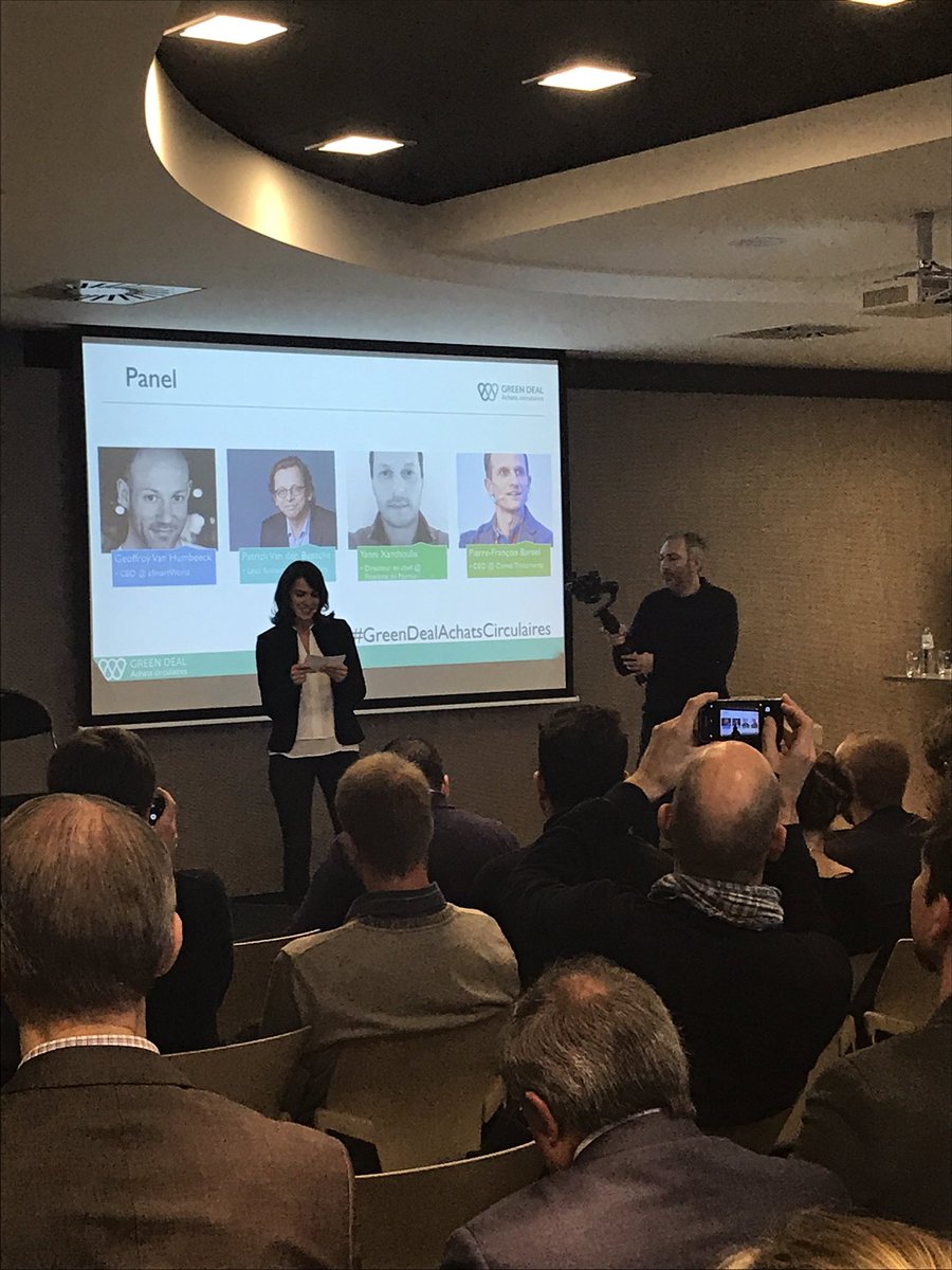 « L’économie circulaire est beaucoup plus que l’#environnement, c’est l’#innovation, la #finance, la #comptabilité...». 🗣 <a href="/mobileictbe/">Agoria Mobile ICT</a> 

Place à la conférence du lancement #GreenDealAchatsCirculaires avec <a href="/wborsus/">Willy BORSUS</a> @pierrefrancoisbareel  <a href="/mobileictbe/">Agoria Mobile ICT</a>  @provincedenamur <a href="/Isohempnl/">Isohemp</a>